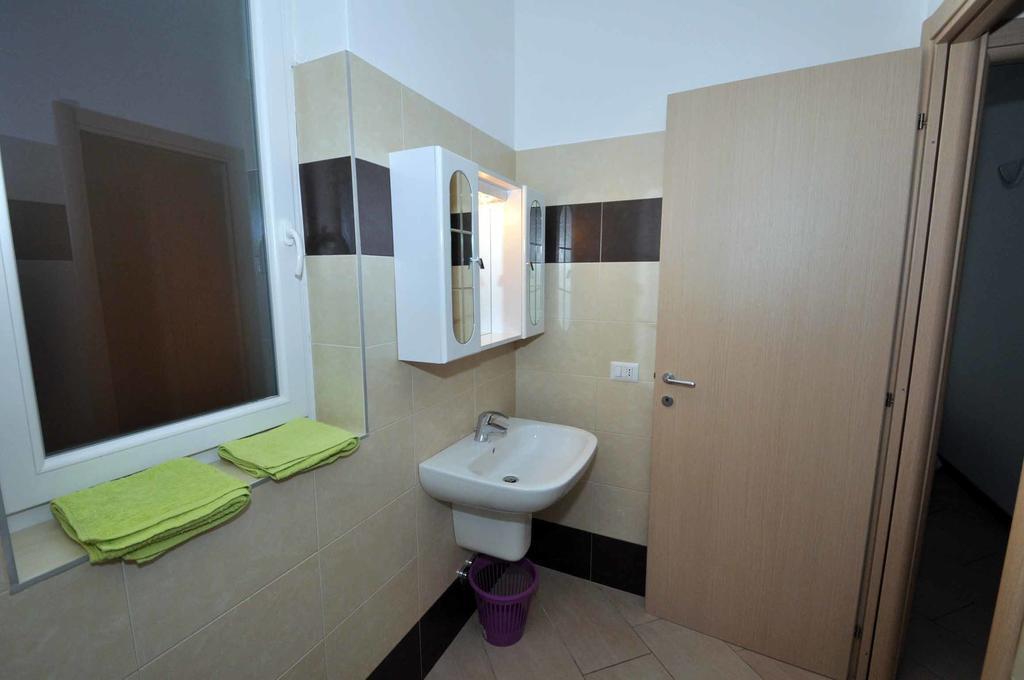 Ferienwohnung Casa Ciclamino Vercana Zimmer foto